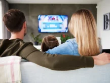 The Best Time to Advertise on TV - family watching television
